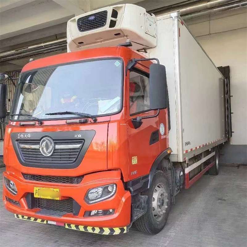 霞山区探索多元物流服务：从普货到冷链的运输之旅