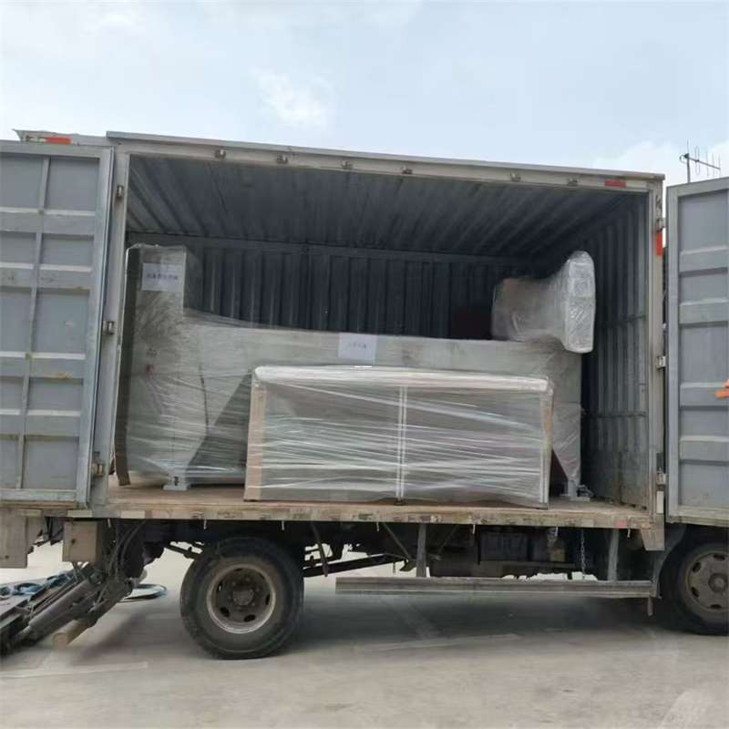 霞山区海东市进仓物流：专线直达的多元货运之旅