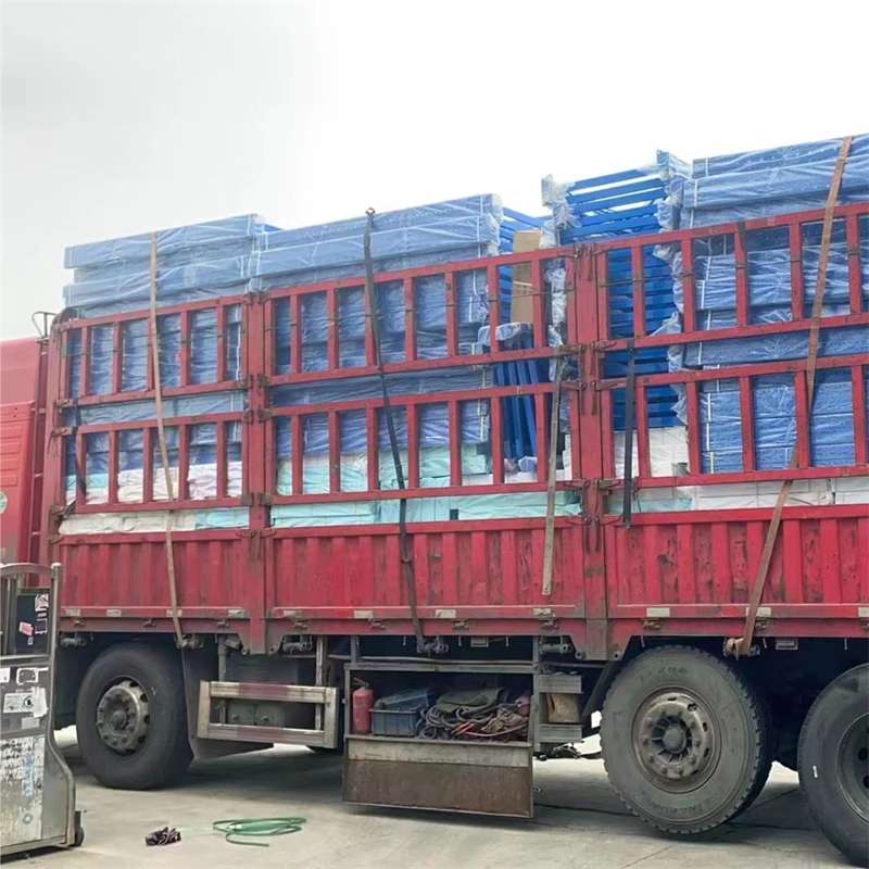 霞山区吉隆县：物流专线的高效货运之旅